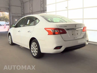 2017 Nissan Sentra S – miniatura 6
