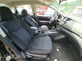 2017 Nissan Sentra SR - miniatura 15