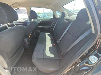 2017 Nissan Sentra SR – miniatura 13