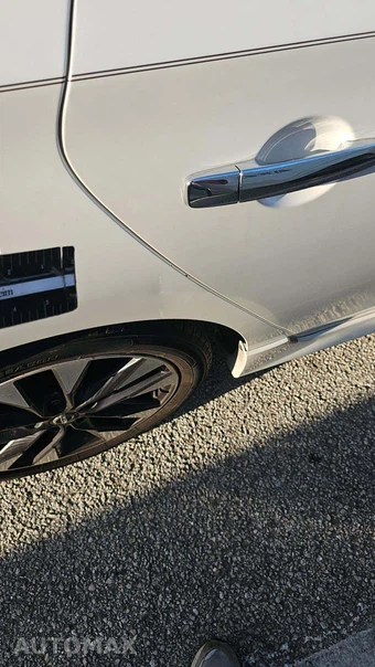 2017 Nissan Sentra SR - miniatura 24