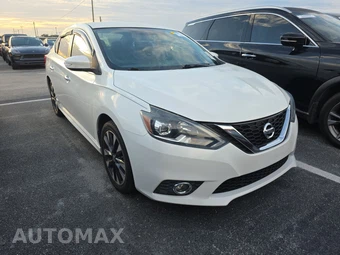 2017 Nissan Sentra SR - miniatura 3
