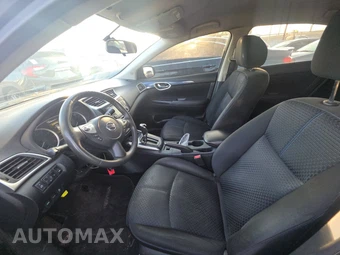 2017 Nissan Sentra SR – miniatura 7