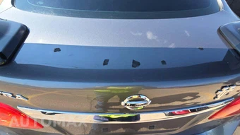 2017 Nissan Sentra SR – miniatura 19