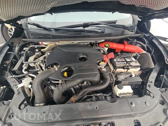 2017 Nissan Sentra SR TURBO – miniatura 15