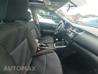 2017 Nissan Sentra SR TURBO – miniatura 8