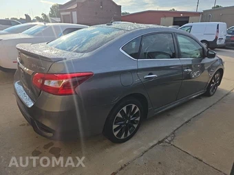 2017 Nissan Sentra SR TURBO – miniatura 4
