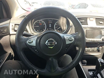 2017 Nissan Sentra SV - miniatura 10
