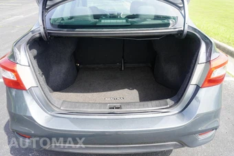 2017 Nissan Sentra SV - miniatura 32