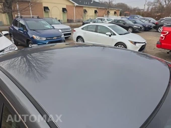 2017 Nissan Sentra SV - miniatura 9