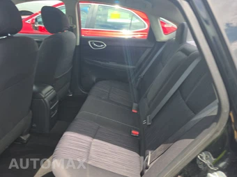 2017 Nissan Sentra SV – miniatura 13