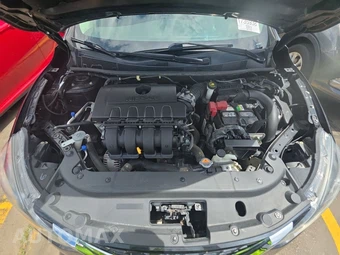 2017 Nissan Sentra SV – miniatura 15