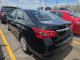 2017 Nissan Sentra SV – miniatura 6