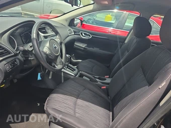 2017 Nissan Sentra SV – miniatura 7