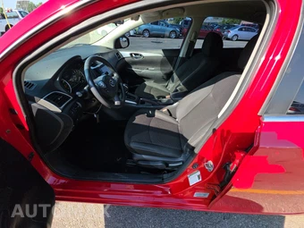 2017 Nissan Sentra SV – miniatura 7
