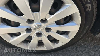 2017 Nissan Sentra SV – miniatura 27