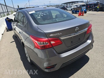 2017 Nissan Sentra SV – miniatura 6