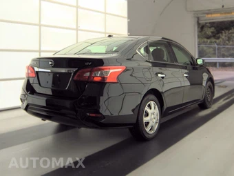 2017 Nissan Sentra SV - miniatura 4
