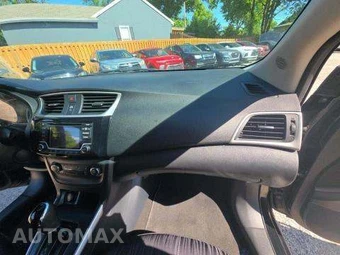 2017 Nissan Sentra SV – miniatura 20
