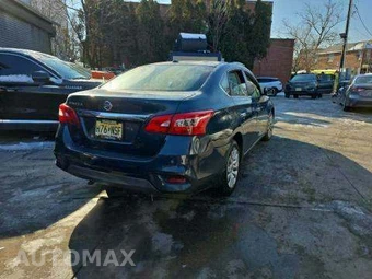 2017 Nissan Sentra SV - miniatura 4
