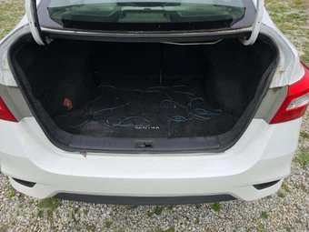2017 Nissan Sentra SV - miniatura 11