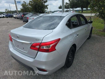 2017 Nissan Sentra SV – miniatura 3