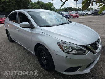 2017 Nissan Sentra SV – miniatura 4