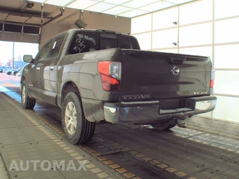 2017 Nissan TITAN - miniatura 6