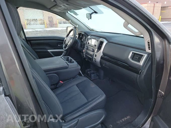 2017 Nissan TITAN - miniatura 8
