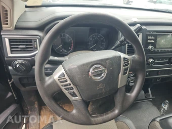 2017 Nissan TITAN S Crew Cab Short Bed - miniatura 10