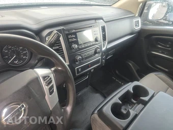 2017 Nissan TITAN S Crew Cab Short Bed - miniatura 11