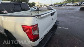 2017 Nissan TITAN S Crew Cab Short Bed - miniatura 19