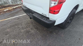 2017 Nissan TITAN S Crew Cab Short Bed - miniatura 21