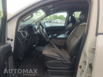 2017 Nissan TITAN S Crew Cab Short Bed - miniatura 7