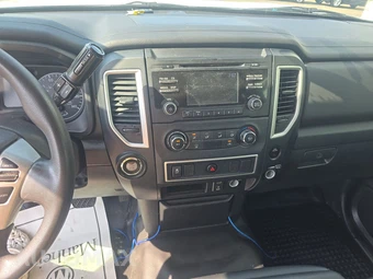 2017 Nissan TITAN S Crew Cab Short Bed - miniatura 11