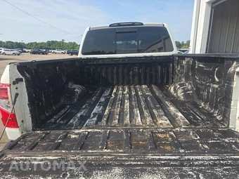 2017 Nissan TITAN S Crew Cab Short Bed - miniatura 16