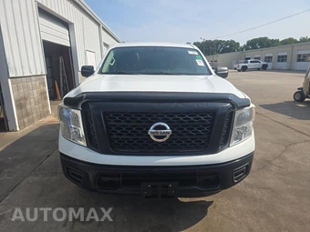 2017 Nissan TITAN S Crew Cab Short Bed - miniatura 2