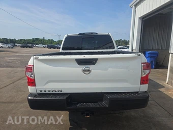 2017 Nissan TITAN S Crew Cab Short Bed - miniatura 5