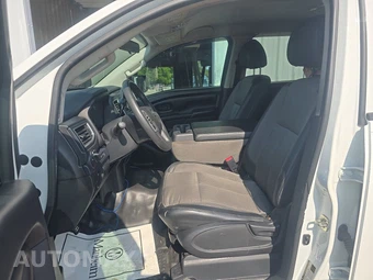 2017 Nissan TITAN S Crew Cab Short Bed - miniatura 7