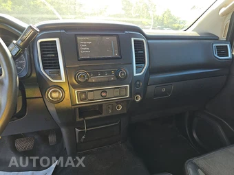 2017 Nissan TITAN S Crew Cab Short Bed - miniatura 11