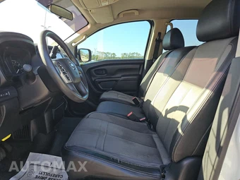 2017 Nissan TITAN S Crew Cab Short Bed - miniatura 7