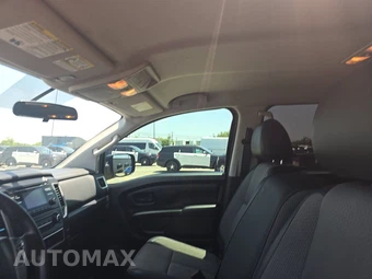 2017 Nissan TITAN S Crew Cab Short Bed - miniatura 14
