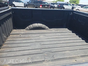 2017 Nissan TITAN S Crew Cab Short Bed - miniatura 17