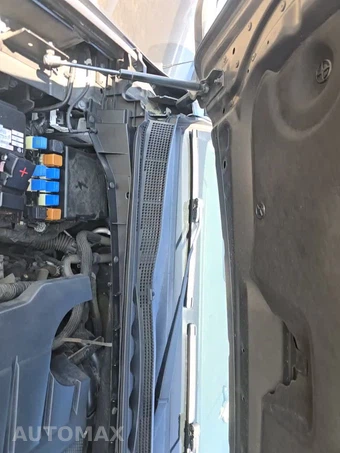 2017 Nissan TITAN SL Crew Cab Short Bed - miniatura 23