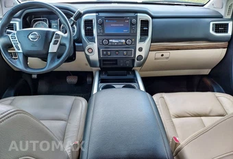 2017 Nissan TITAN SL Crew Cab Short Bed - miniatura 38