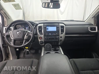 2017 Nissan TITAN SV Crew Cab Extra Short Bed - miniatura 11