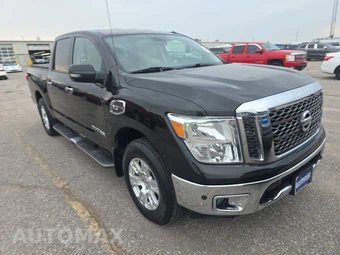 2017 Nissan TITAN SV Crew Cab Short Bed - miniatura 3