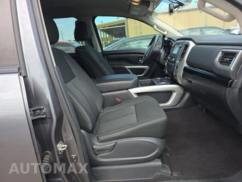2017 Nissan TITAN SV Crew Cab Short Bed - miniatura 8