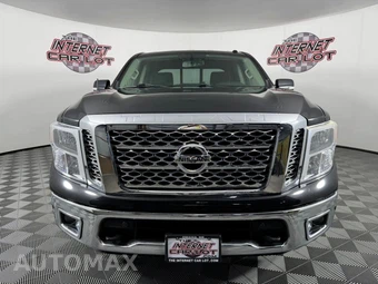 2017 Nissan TITAN SV Crew Cab Short Bed - miniatura 2