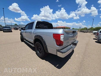 2017 Nissan TITAN SV Crew Cab Short Bed - miniatura 2