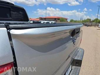 2017 Nissan TITAN SV Crew Cab Short Bed - miniatura 23